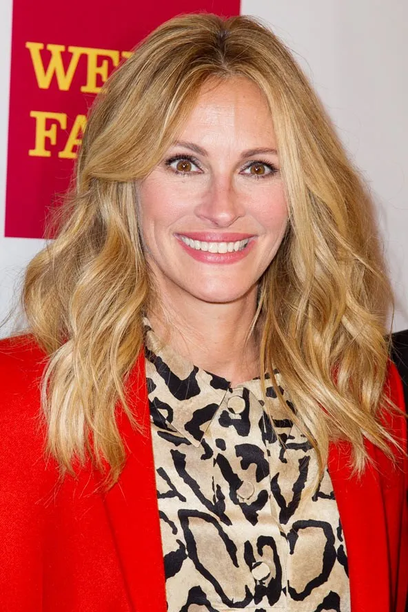 Julia Roberts: Balancing Stardom with Family Devotion - The Best Media