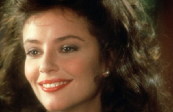 Celebrated as the Most Stunning Actress of the 1980s - The Best Media